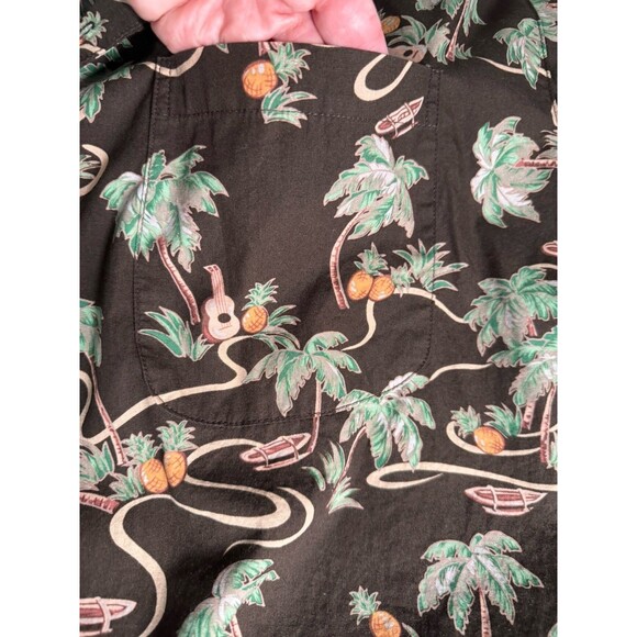 NEWT Hawaiian Luau Camp Shirt Mens 2XL Made in USA  Cotton Brown Ukulele Palm - Picture 6 of 8